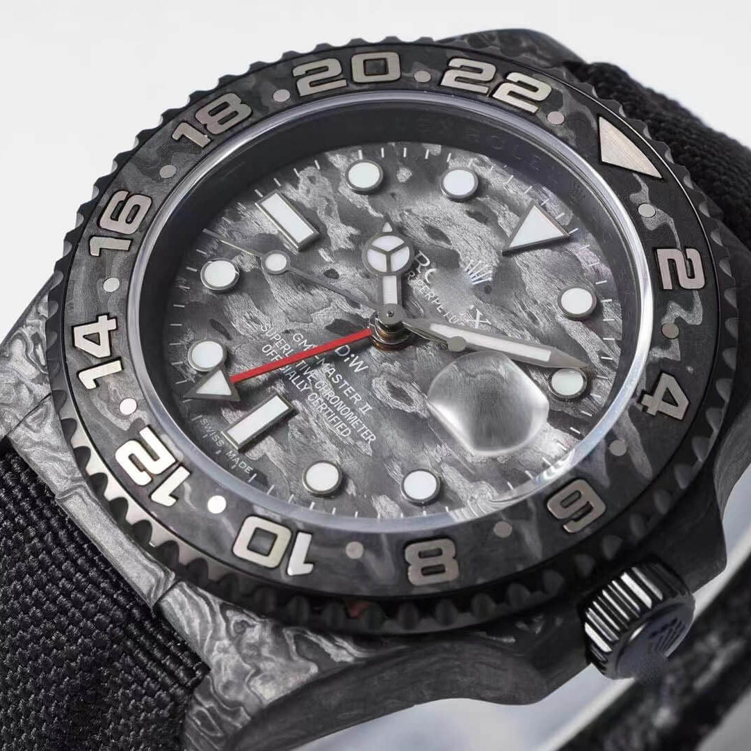 Customized Brand High-End Luxury Automatic Mechanical Watch Inspired by the GMT-Master Series, Model DIW BLACK STRAP