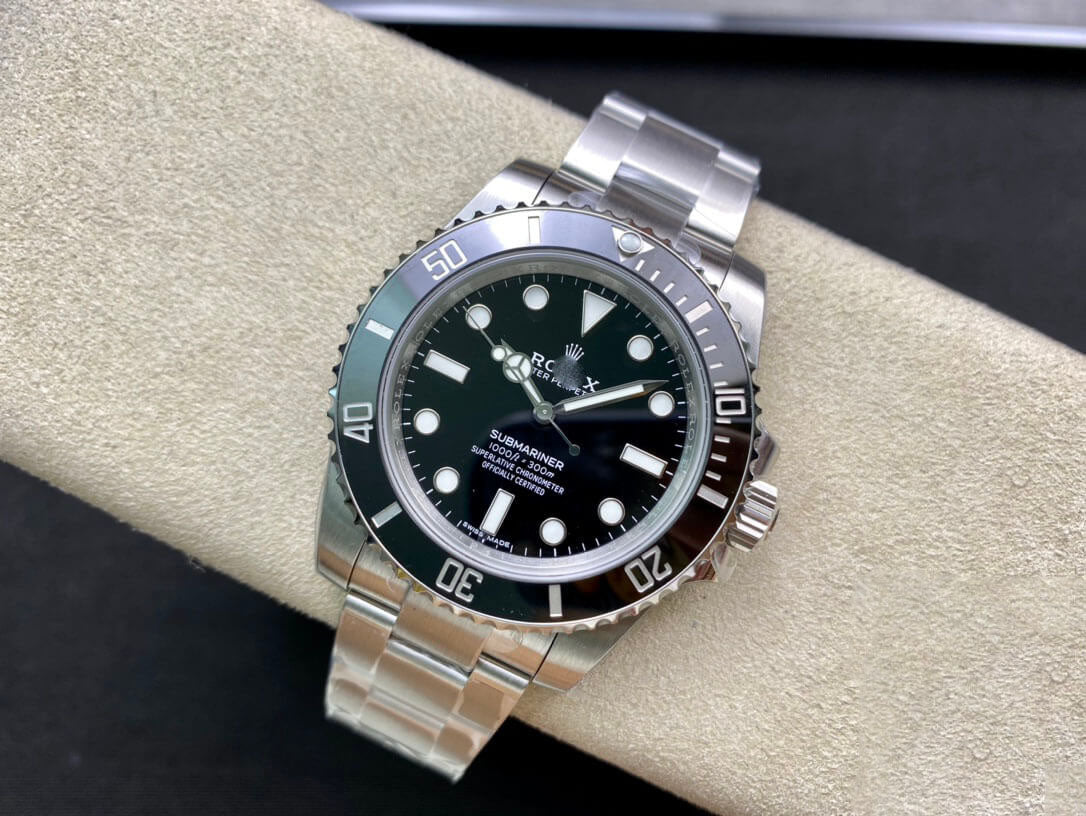 Customized Brand High-end Luxury Autometic Mechanical Watch Refer to Submariner Series ，Model 114060-97200