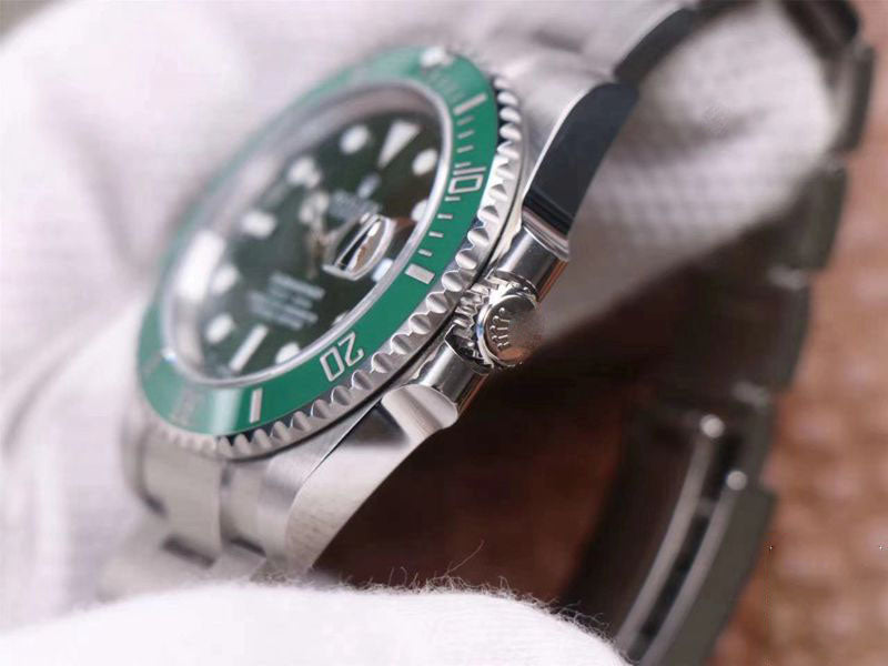 Customized Brand High-End Luxury Automatic Mechanical Watch Inspired by the Submariner Series, Model 116610LV-97200