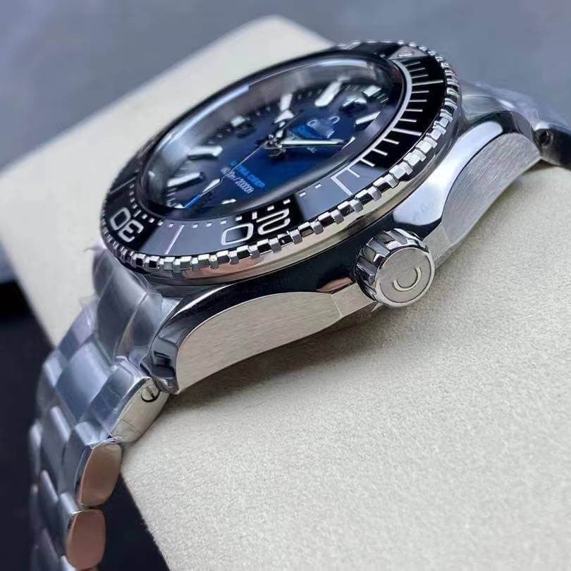 Customized Brand High-End Luxury Automatic Mechanical Watch Inspired by the Seamaster Series, Model  215.30.46.21.03.001